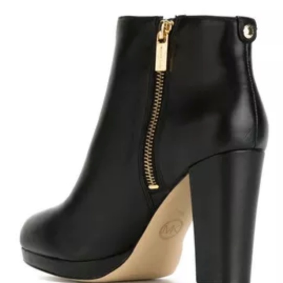 Black Michael Kors Heel Boots - Picture 1 of 5